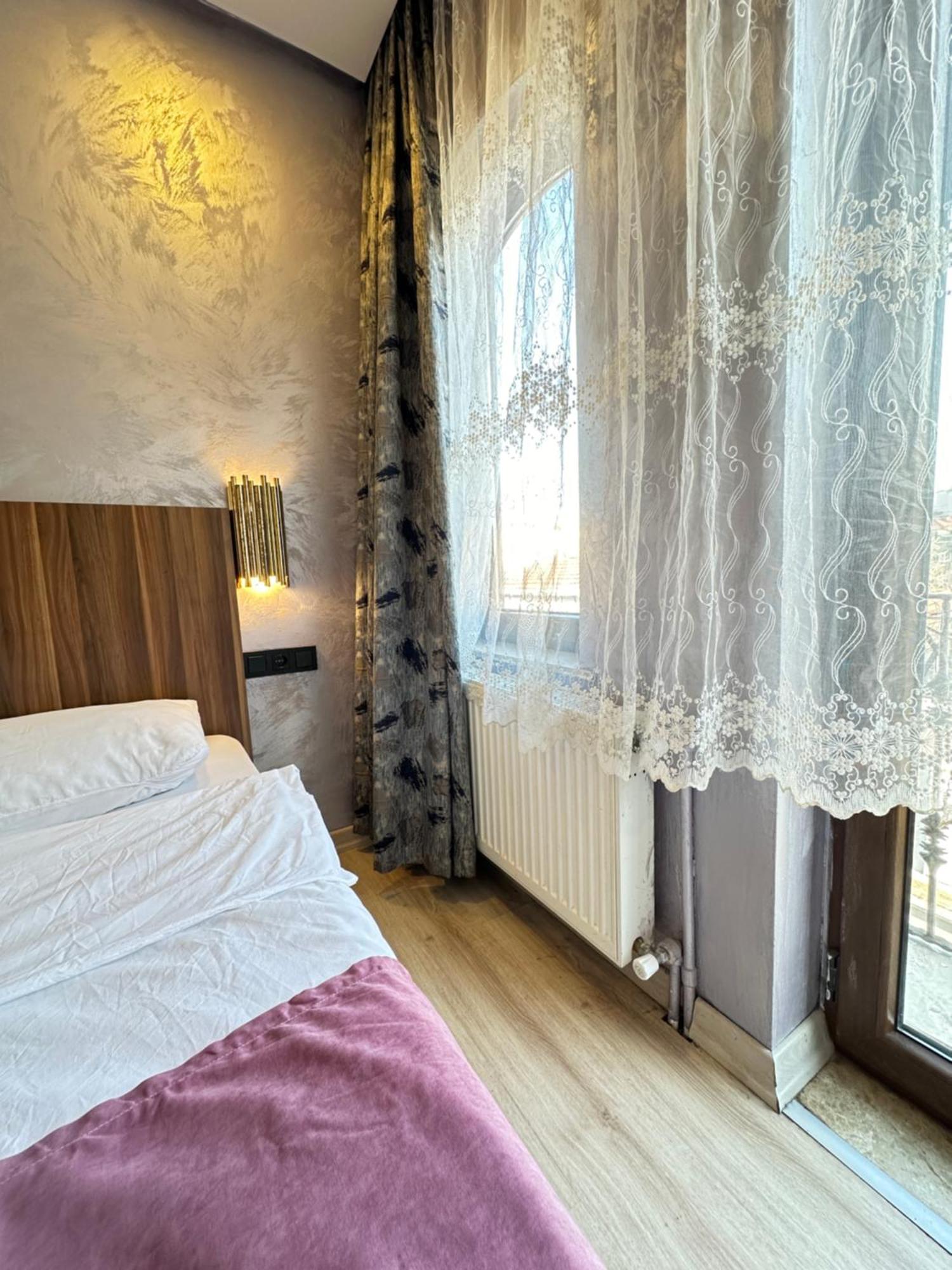 Alyon Suite Hotel Provincia di Provincia di Istanbul Esterno foto